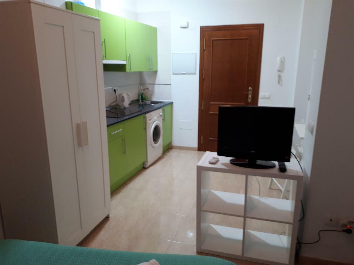 Appartement Apt En Carreteria En Centro Historico à Málaga Extérieur photo
